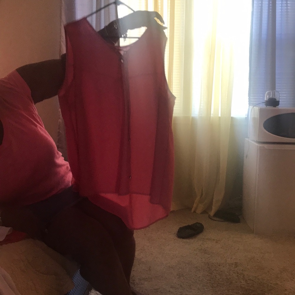 Pink chiffon sleeveless top